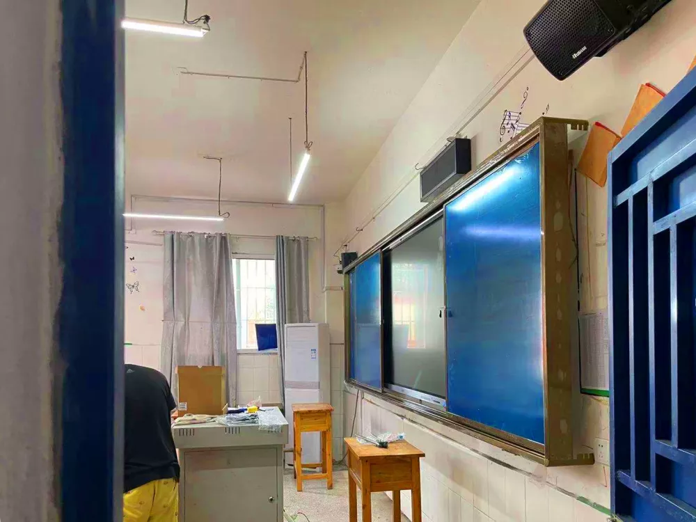 万州三峡学院数字教室